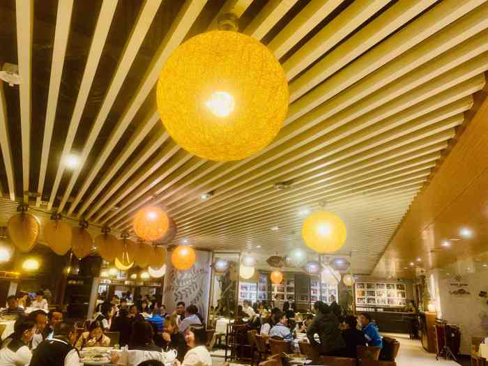 广州蕉叶(世贸店)-"很满意,团购左3张食得很满足,还会继续团.