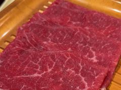 -牛YO寿喜烧·铁板烧和牛火锅自助(市府恒隆店)