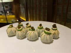 鱼子酱石榴包-甄御•海鲜新青岛菜(麦岛店)