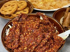-金龙大四喜牛肉火锅