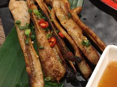 炭烧猪颈肉串-辉记炭烧海鲜大排档·老字号(福田店)