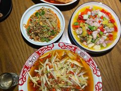 -二孃鸡爪爪(东风路总店)