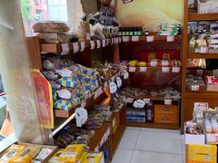 零售区-百年义利(甜水园东里店)