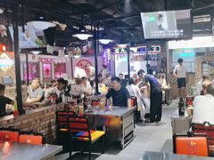 -马路牙子烧烤音乐酒馆(望京店)