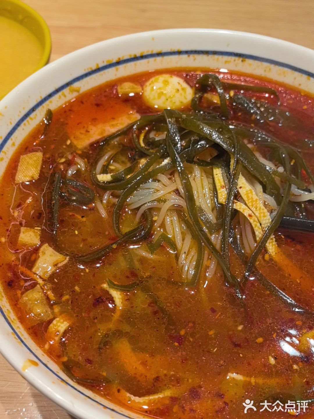 来一碗热腾腾的麻辣米线
