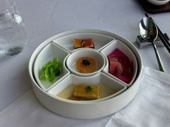 -运·中餐厅(成都华尔道夫酒店)