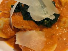 鸡肉小馄饨配菠菜-安妮意大利餐厅(国贸店)