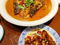鱼头泡饼-新侨小馆(东直门北小街店)