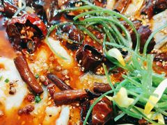 -渔语鱼酸菜鱼新川菜(来福士店)