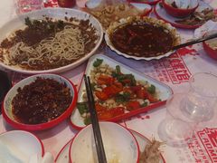 -老闵田螺馆·南昌市井菜·特色小吃(总店)