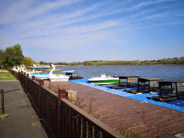 清泉湖旅游度假区-"难得好天气7715没有赶在节日期间去,所以景.
