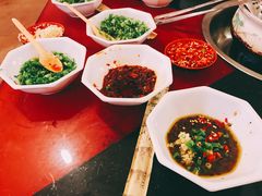 -花水湾红太阳牛肉汤锅