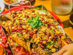 半步颠烤鱼-先启半步颠·川菜小炒