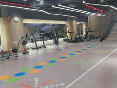 -英派斯健身旗舰店(海信国际中心馆)