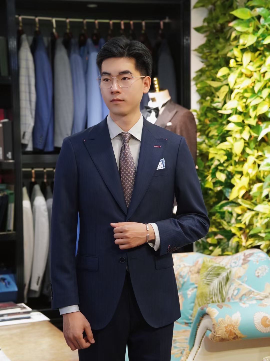 备婚西服首选|高级感蓝紫色西服