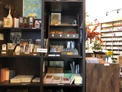 -良友书坊(安徽路店)
