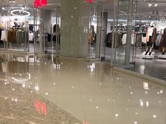 -H&M(华润万象城店)