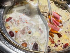 -快乐小羊·内蒙牛羊肉火锅(流花中心店)