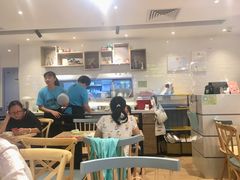 大堂-满记甜品(巴黎春天宝山店)