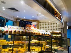 面包甜点陈列柜-BreadTalk面包新语·烘焙蛋糕(高德置地春广场店)