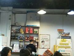 大堂-天治宣·野椒鸡(龙头寺总店)