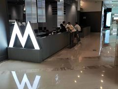 -M Stand(港汇恒隆广场店)