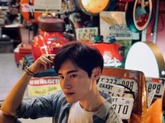 -席娜卡琳火车铁道夜市