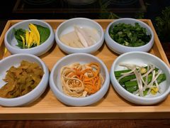 -银米·云南传统过桥米线(双廊黑金冠店)