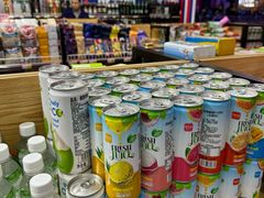 -吾悦广场(南京鼓楼店)