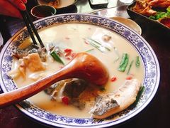 奶汤鱼头-馬蘭花開(车站大道店)