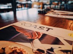 -ROAST coffee & eatery