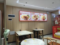 -点蹄擂椒猪脚饭(天虹汇一城店)