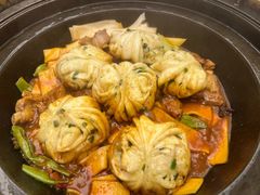 -锅飘飘·东北铁锅炖(雨花客厅店)