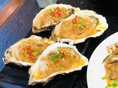 蒜蓉烤生蚝-海鲜烧烤