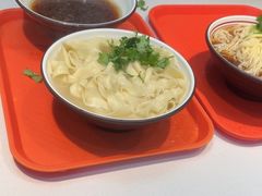 -老王四季抻面(南六东路店)