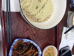 -百年老字号·观振兴蟹黄面·三虾面·苏式面(观前街富仁坊巷店)