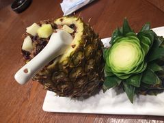 -老滇山寨•云南特色菜•地方菜•民族风情歌舞表演(金碧店)