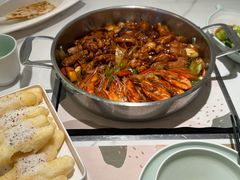 -黄记煌三汁焖锅(新佳丽江汉路店)