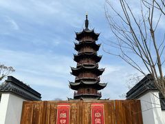 -龙华寺