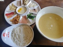 -建新园过桥米线(老街店)