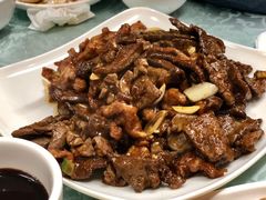 -六和聚传统烤鸭.天津菜(和平店)