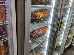 -老黑烧烤(四季花城店)