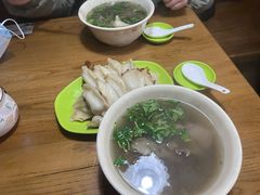 -锅贴王小吃(南大街店)