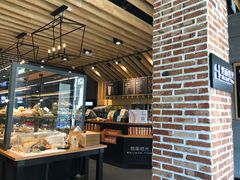 -焙丽拾光(麦凯乐直营店)