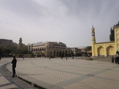 -艾提尕尔清真寺