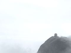 -峨嵋山金顶