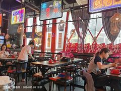 -老闵田螺馆·南昌特色小炒(梦时代店)
