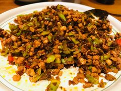 -云海肴·汽锅鸡·云南菜(天山百盛优客店)