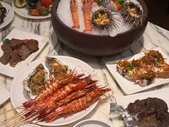 -雍和会海鲜姿造自助(湖东路店)