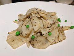 松露酱炒笋尖-小大董·烤鸭(凤凰汇店)